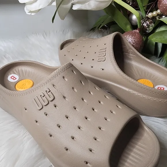 UGG Men's Slide It Sandal size11