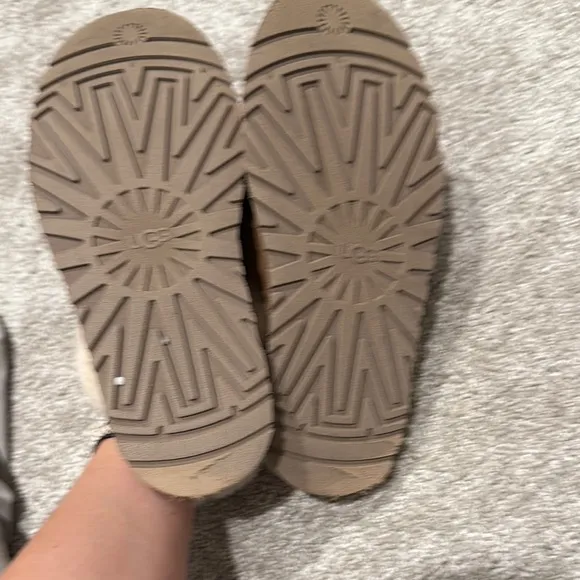 UGG Women's Tan Sheepskin Slippers