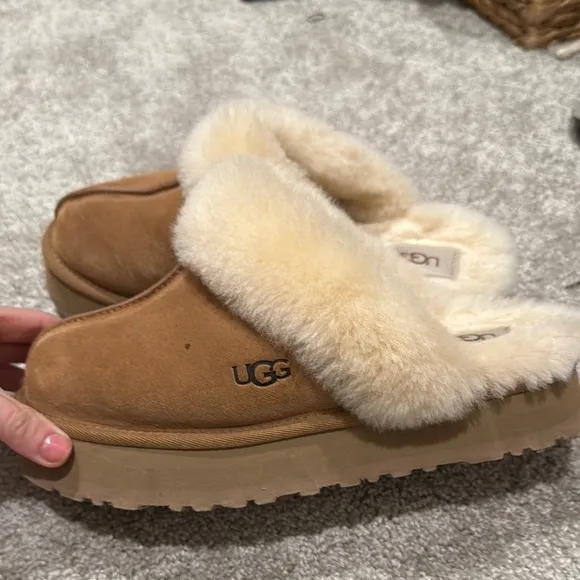 UGG Women's Tan Sheepskin Slippers