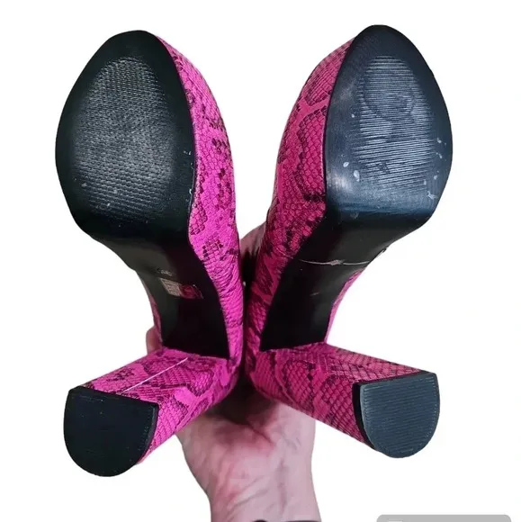 Unbranded Size 8.5 EURO 39 Hot Pink Snakeskin Chelsea Platform Grunge Y2K Boots