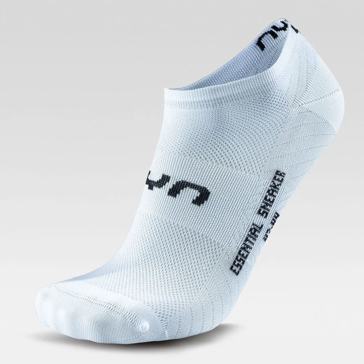 UNISEX ESSENTIAL SNEAKER SOCKS