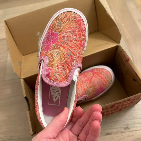 VANS Classic Slip-on sneakers