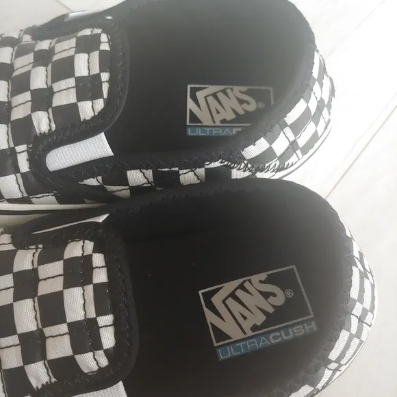 VANS NEW kids Checkerboard Slip-ER 2 Shoes