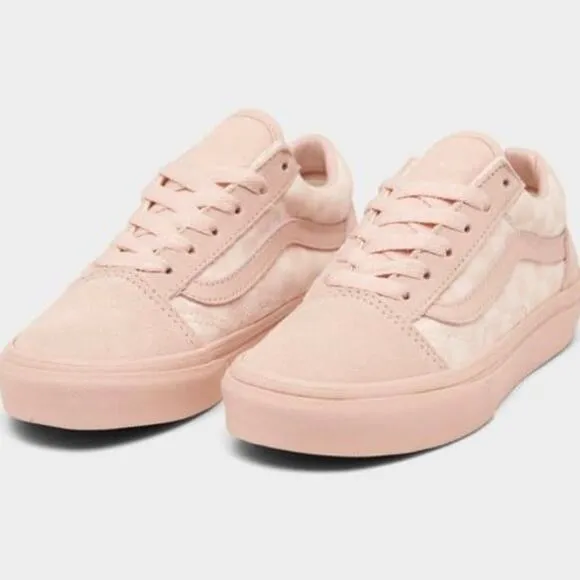 Vans Old Skool sneakers peach color; bog kids size 1.5 NEW