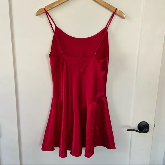 Victoria’s Secret Collection Vintage Red Satin Chemise Slip Nightgown Y2K Small