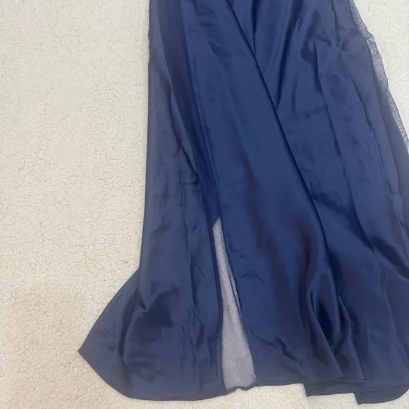 Victoria’s Secret Dragon Lace Satin Long Slip Dress Size Medium Navy