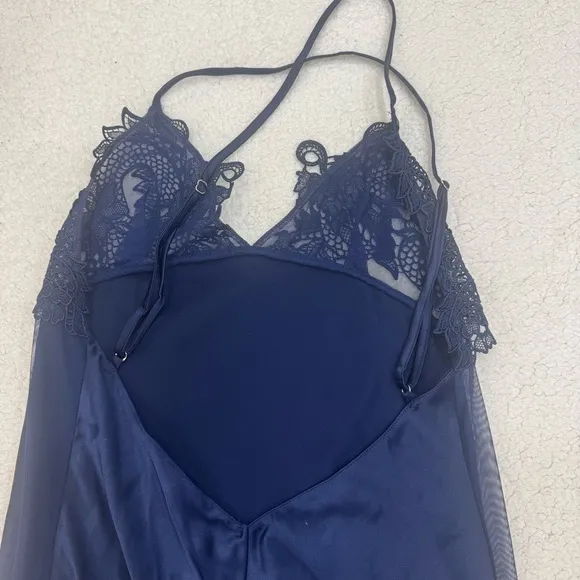 Victoria’s Secret Dragon Lace Satin Long Slip Dress Size Medium Navy