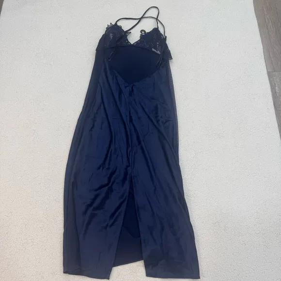 Victoria’s Secret Dragon Lace Satin Long Slip Dress Size Medium Navy