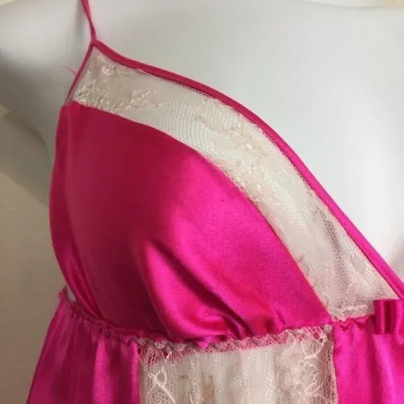 Victorias Secret Lingerie pink Meduim Baby Doll Satin