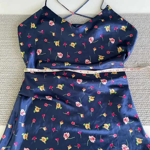 Victoria’s Secret Navy Floral Strappy Backless Slip Dress Size Small