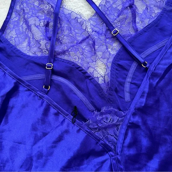 Victoria's Secret | Purple &quot;Play Nice&quot; Chantilly Lace Satin Slip | Size Medium