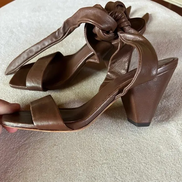 Vince Anais Brown Leather Ankle Tie Sandals Size 6.5 in Coffee