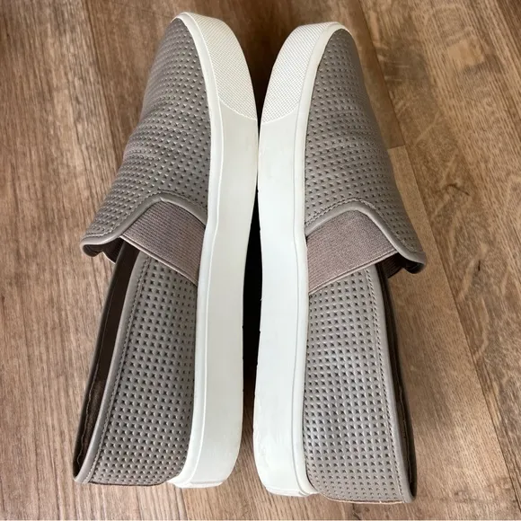 Vince  Slip On Sneakers