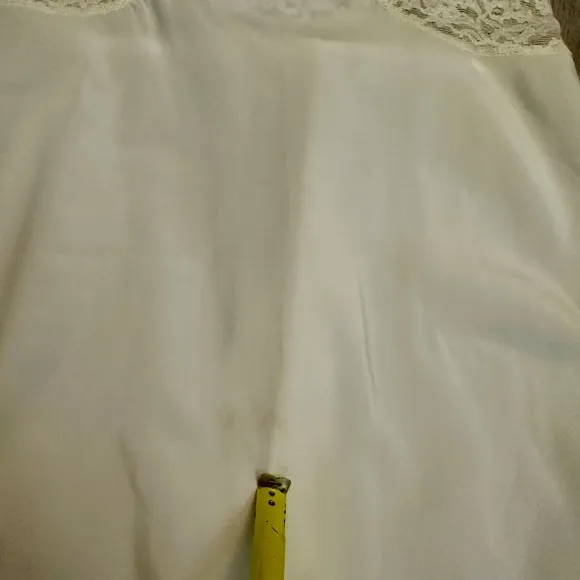 Vintage 1950s Barbizon Ivory Taffreda Full Slip Antique Retro Glam Rockabilly