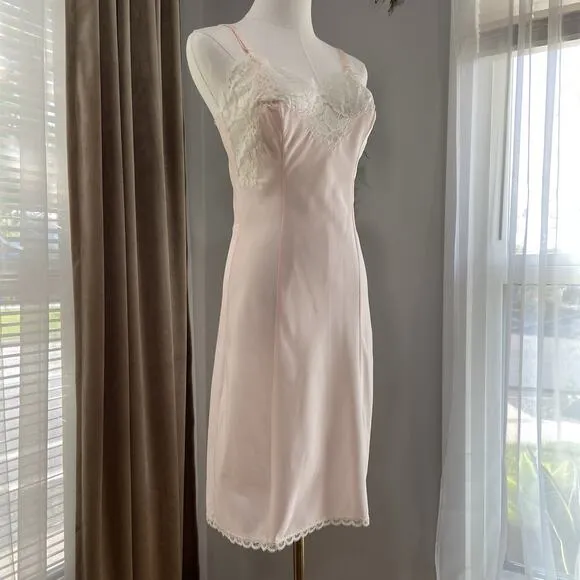 Vintage 40s 50s Lady Lynne Pink Lacy Pinup Silky Nylon Full Slip Dress Size S