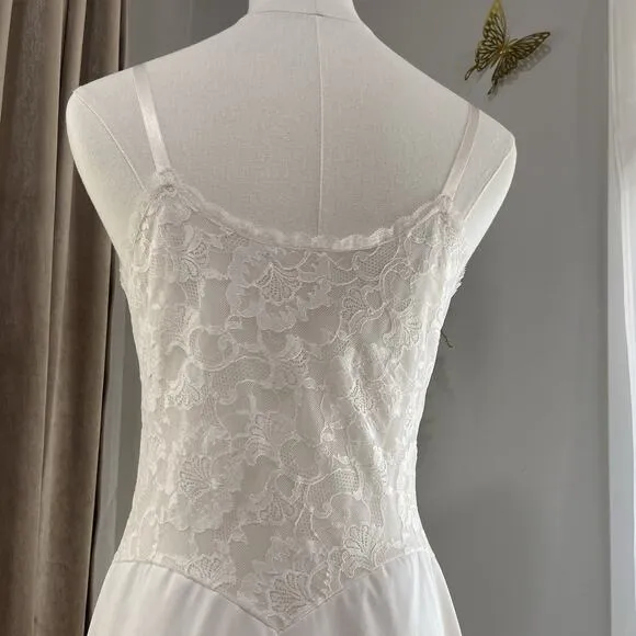 Vintage 50s Vanity Fair Pinup White Nylon Lace Bodice Full Slip Dress Size 34
