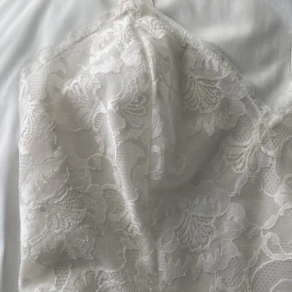 Vintage 50s Vanity Fair Pinup White Nylon Lace Bodice Full Slip Dress Size 34