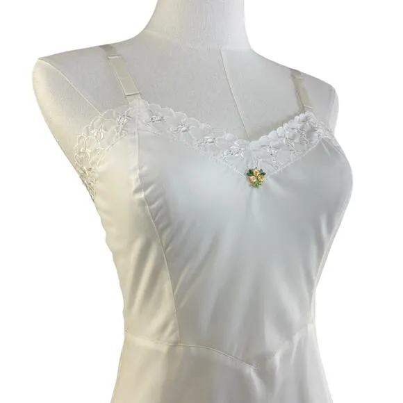 Vintage 60s Ariel Barbizon Tafredda White Bias Cut Side Zip Full Slip Size XS