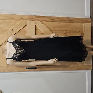Vintage | Artemis Black Lace Detailed Slip Dress | 36B Tall
