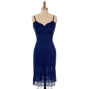 Vintage Full Slip Navy Blue Vanity Fair Size 36 Tall 1970s
