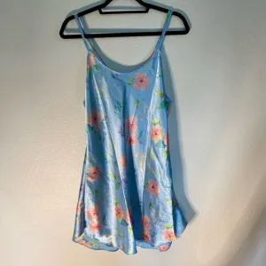 Vintage Kathryn Pastel Blue Floral Print Chemise