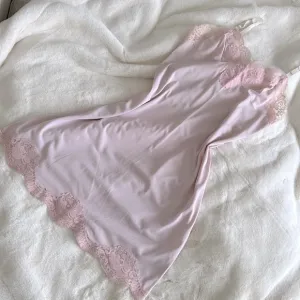 Vintage retro soft pink slip M