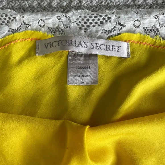 Vintage Victoria’s Secret Yellow White Hot Pink Lace Slip Dress Chemise Sz Large