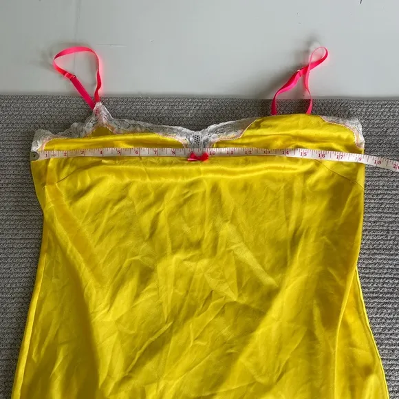 Vintage Victoria’s Secret Yellow White Hot Pink Lace Slip Dress Chemise Sz Large