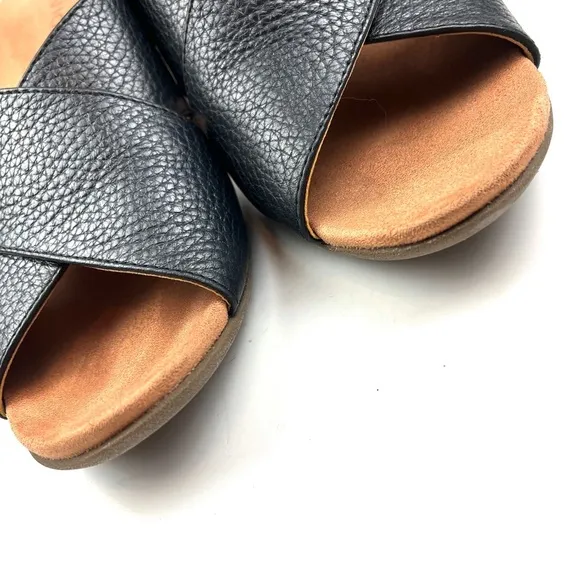 Vionic Leticia Black Pebbled Leather Cork Wedge Comfort Slide Sandals size 10