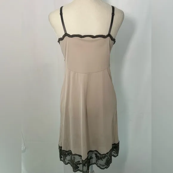 VTG 60s VANITY FAIR Lace Slip Dress