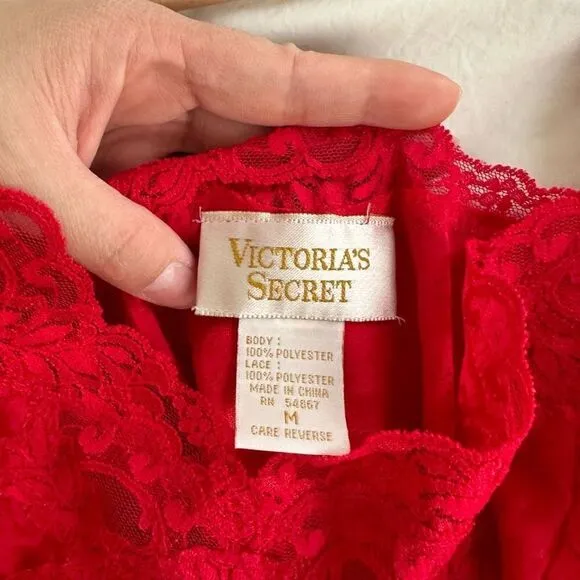 VTG Victoria’s Secret gold slip dress