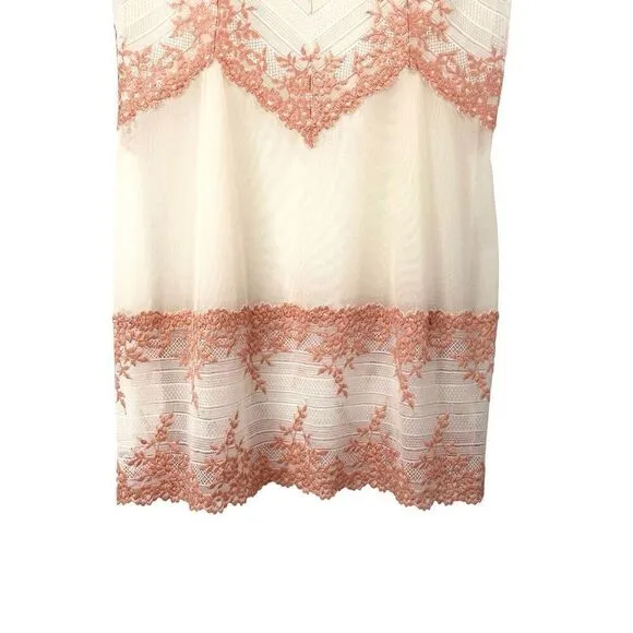 Wacoal Embrace Lace embroidered tulle slip chemise dress Size XL cream peach