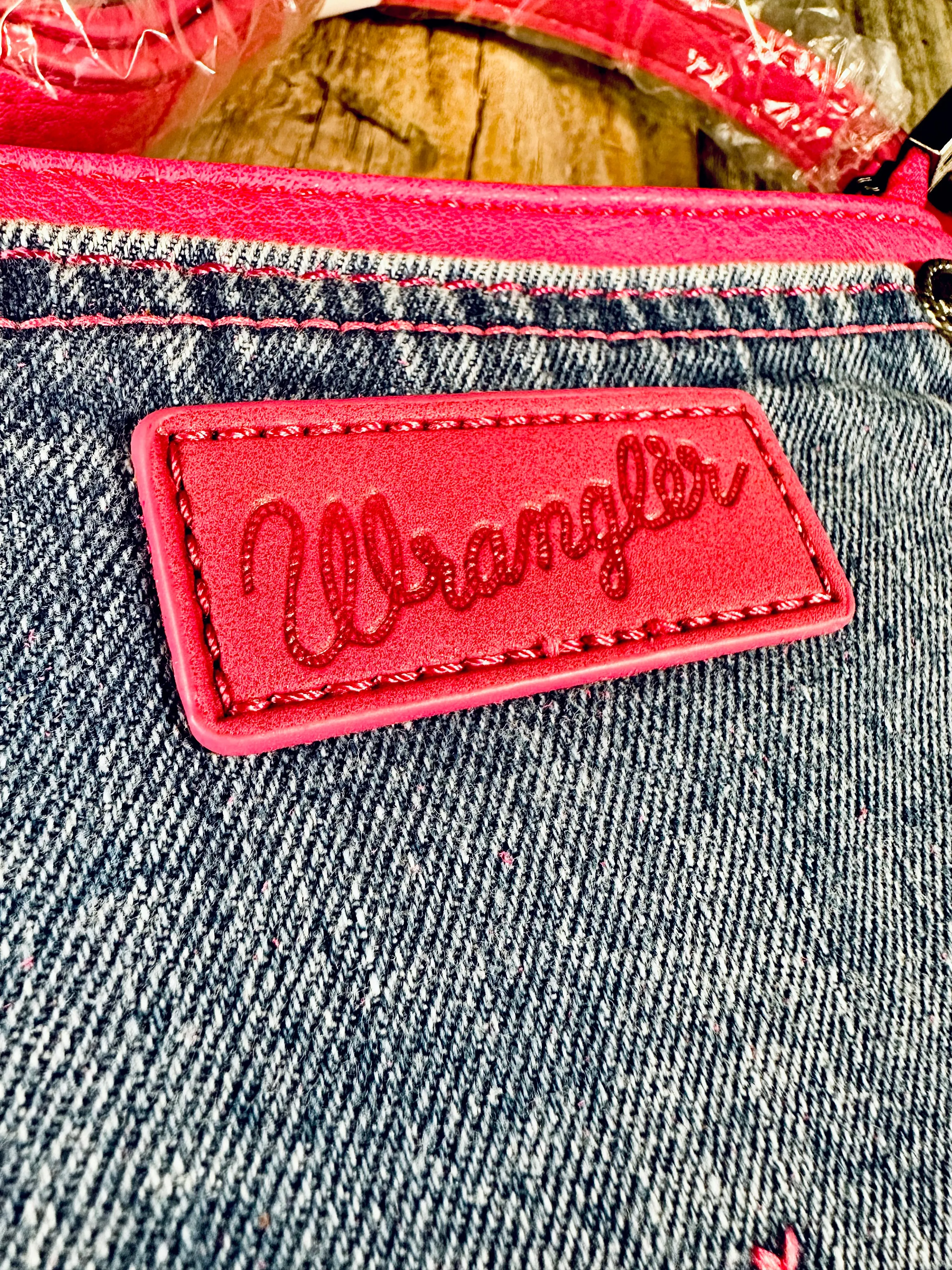 Wrangler pocket purse 👜