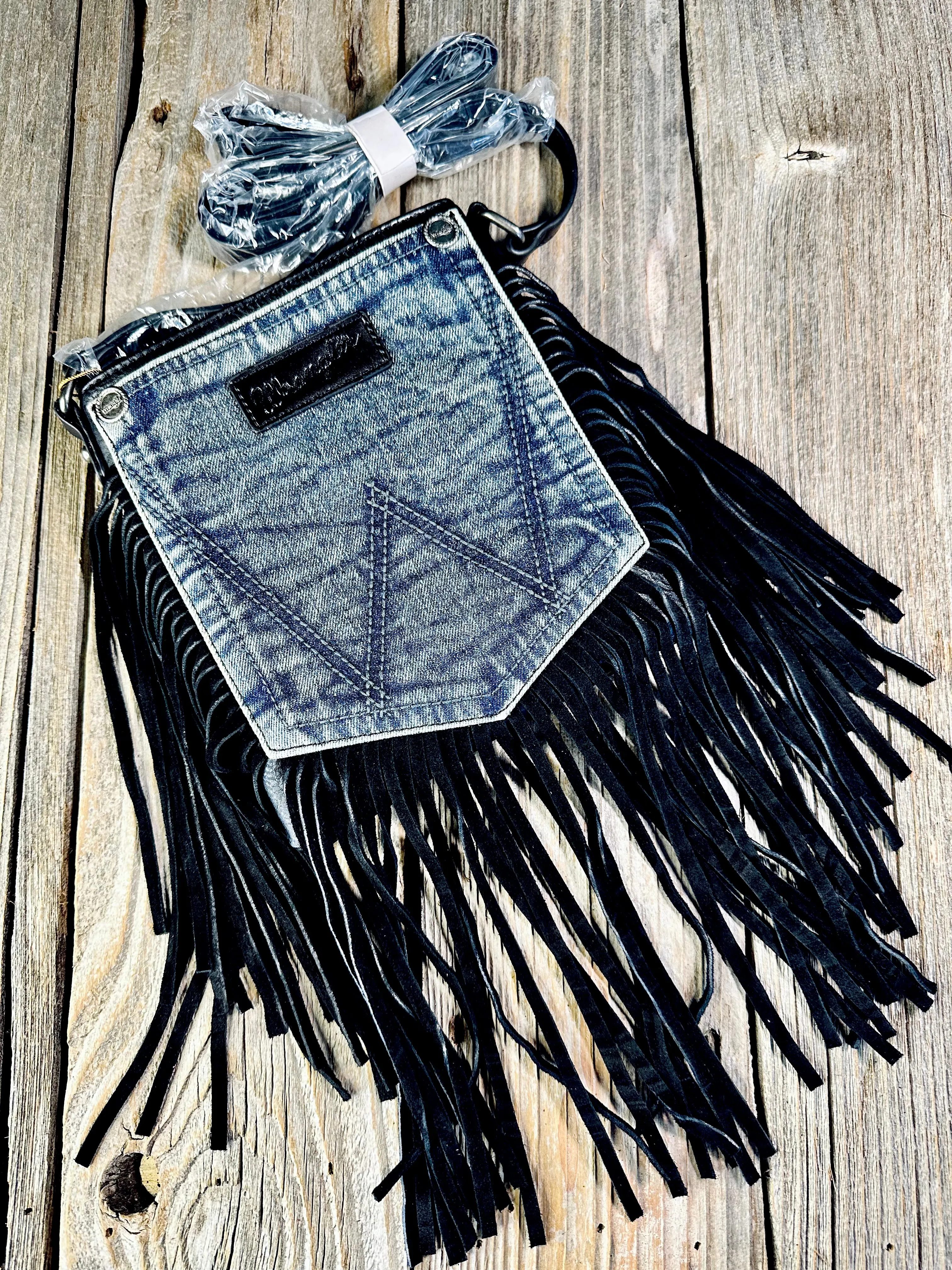 Wrangler pocket purse 👜