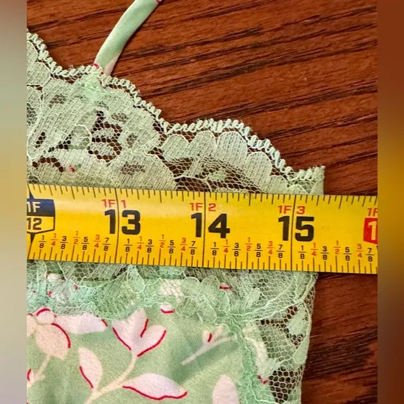 Y2K Victoria's Secret Angels Chemise Slip Dress Size Small Green Floral Lace
