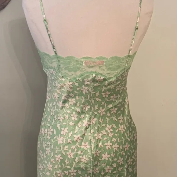 Y2K Victoria's Secret Angels Chemise Slip Dress Size Small Green Floral Lace