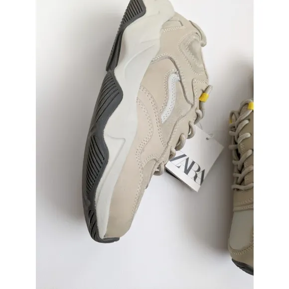 ZARA Boys Leather Sneakers Size 5.5